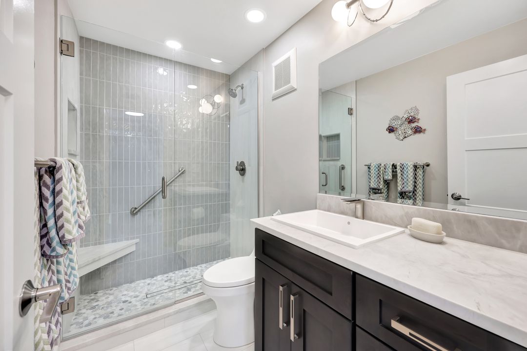 4253 Bay Beach Ln #7E, Fort Myers Beach, FL 33931