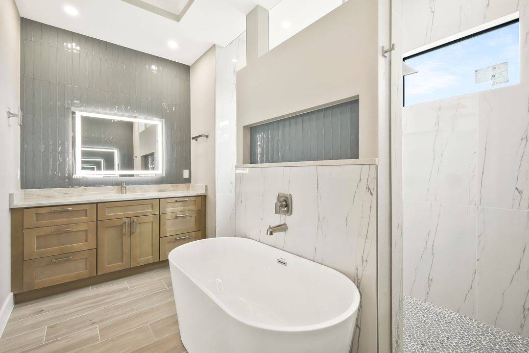 1412 Old Burnt Store Rd N, Cape Coral, FL 33993