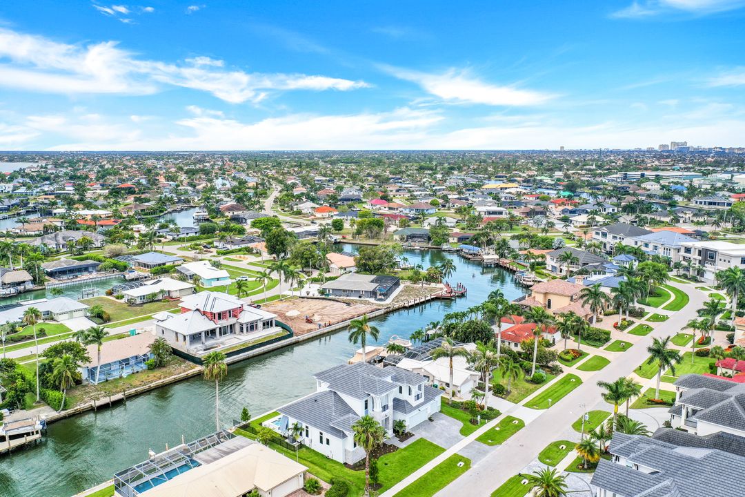 1271 Orange Ct, Marco Island, FL 34145