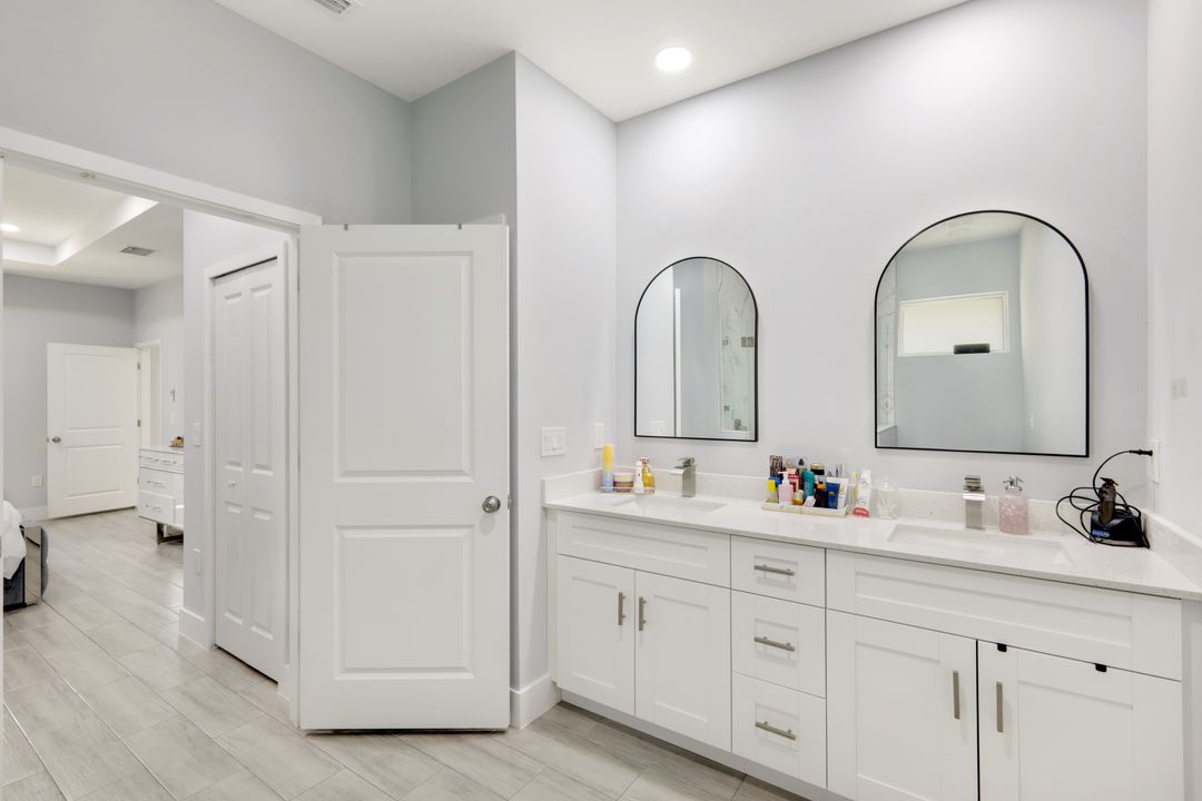 506 Rogue St, Lehigh Acres, FL 33974