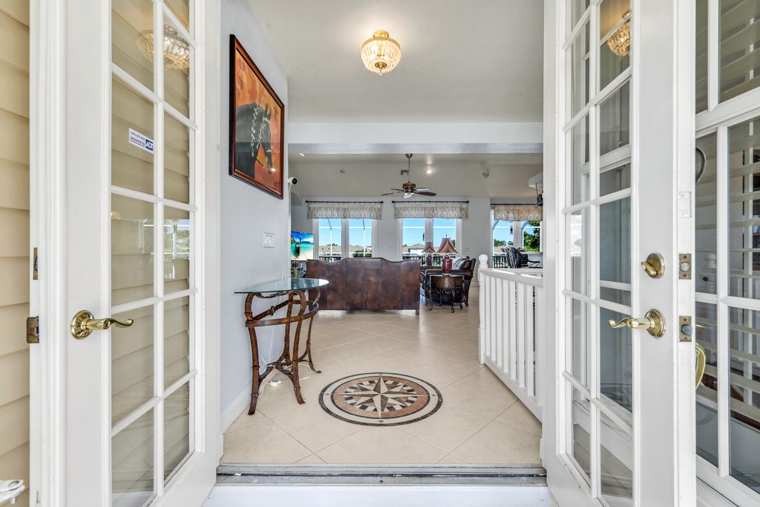 183 Sunset Cay, Naples, FL 34114