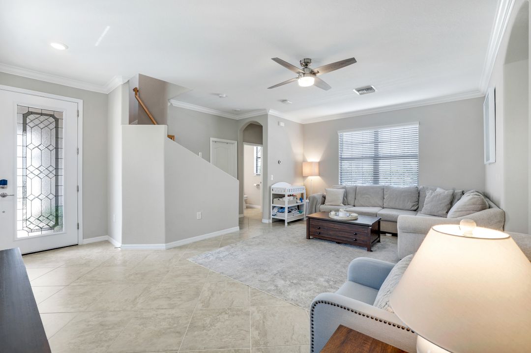 1141 Antaras Ct N, Naples, FL 34113