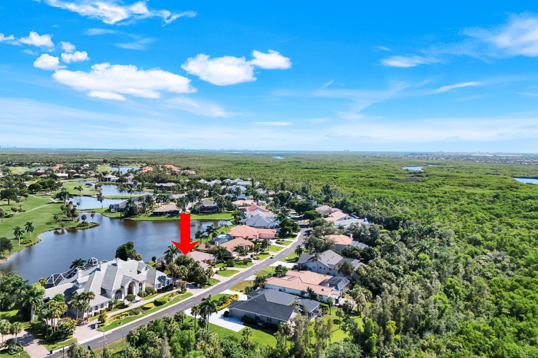 16111 Forest Oaks Dr, Fort Myers, FL 33908