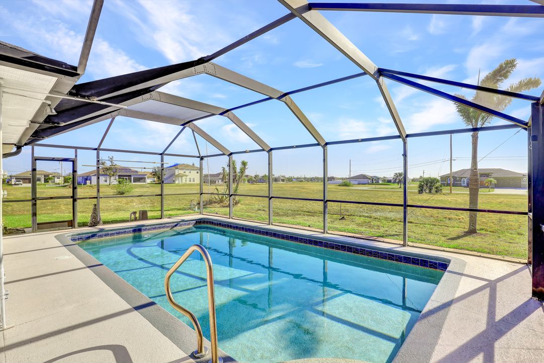 1509 NW 33rd Pl, Cape Coral, FL 33993