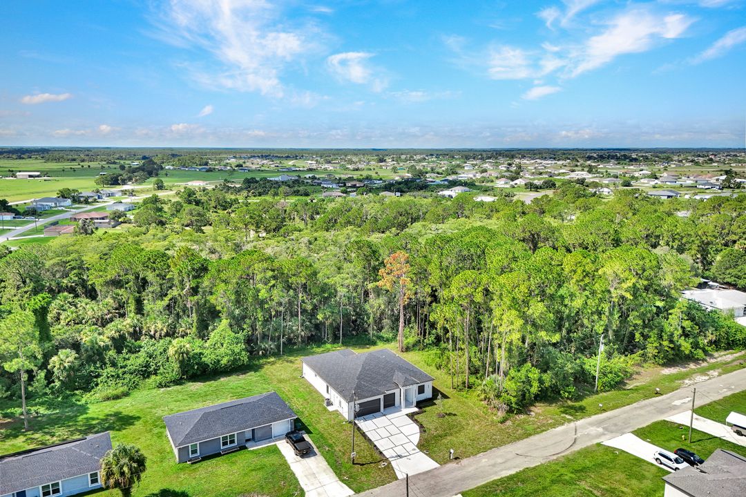 8027 Royal Cir, LaBelle, FL 33935