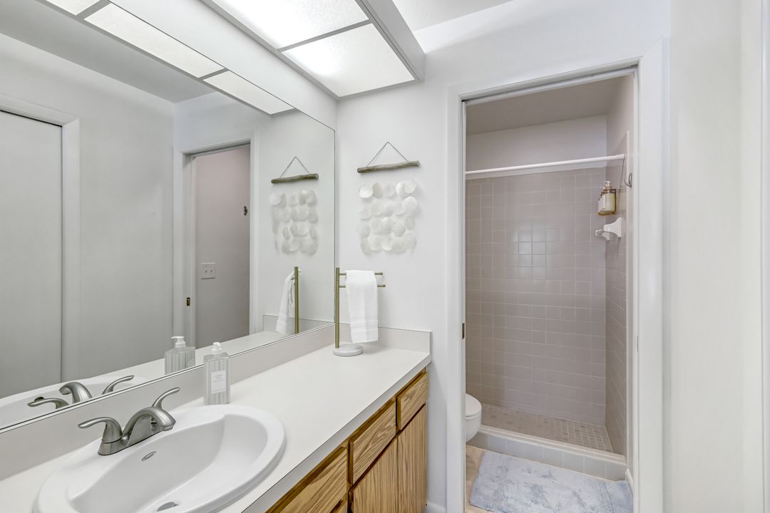 4170 Mariner Ln, Bonita Springs, FL 34134