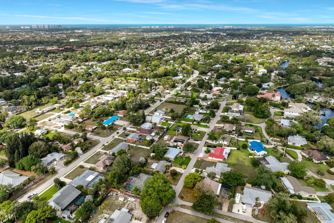 10370 Main Dr, Bonita Springs, FL 34135