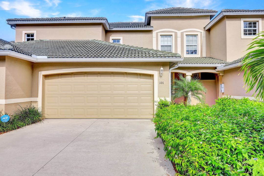 3415 Laurelgreens Ln S #101, Naples, FL 34119