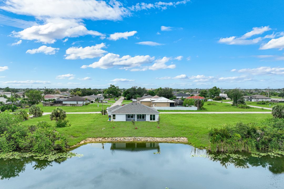 1625 NE 23rd St, Cape Coral, FL 33909