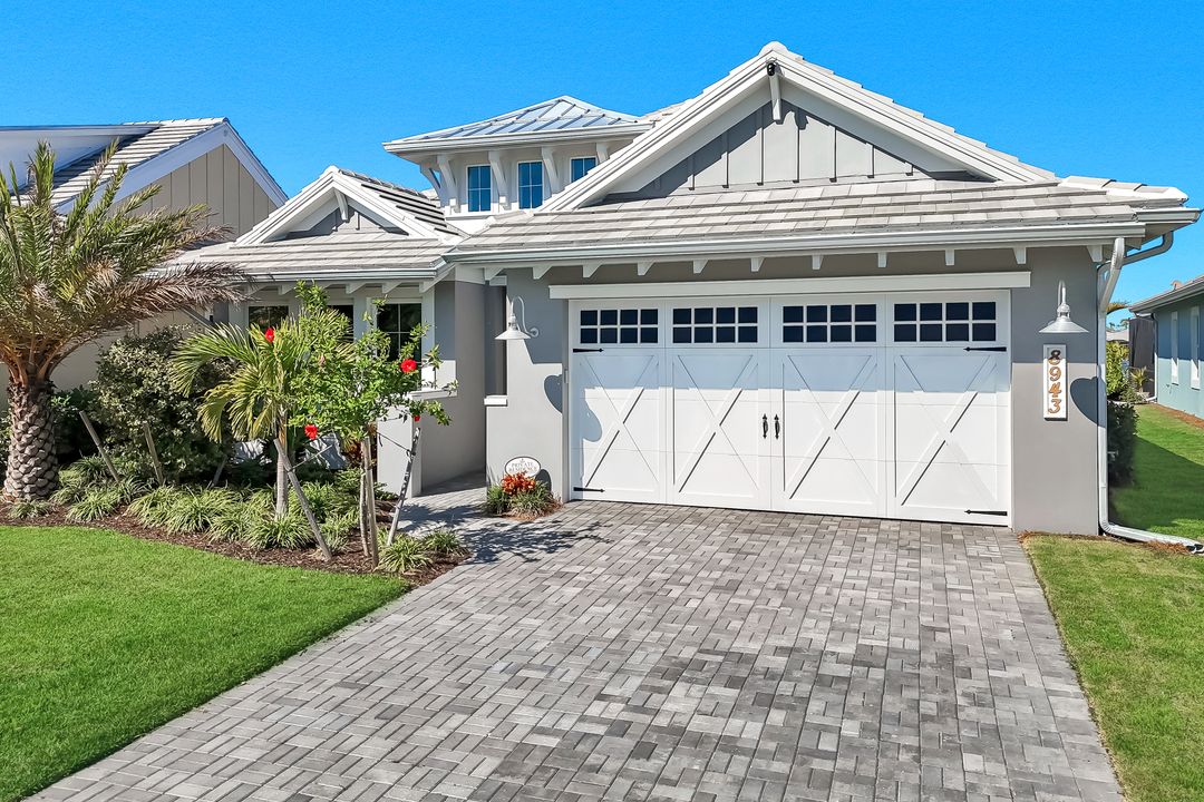 8943 Gustavia Ct, Naples, FL 34112