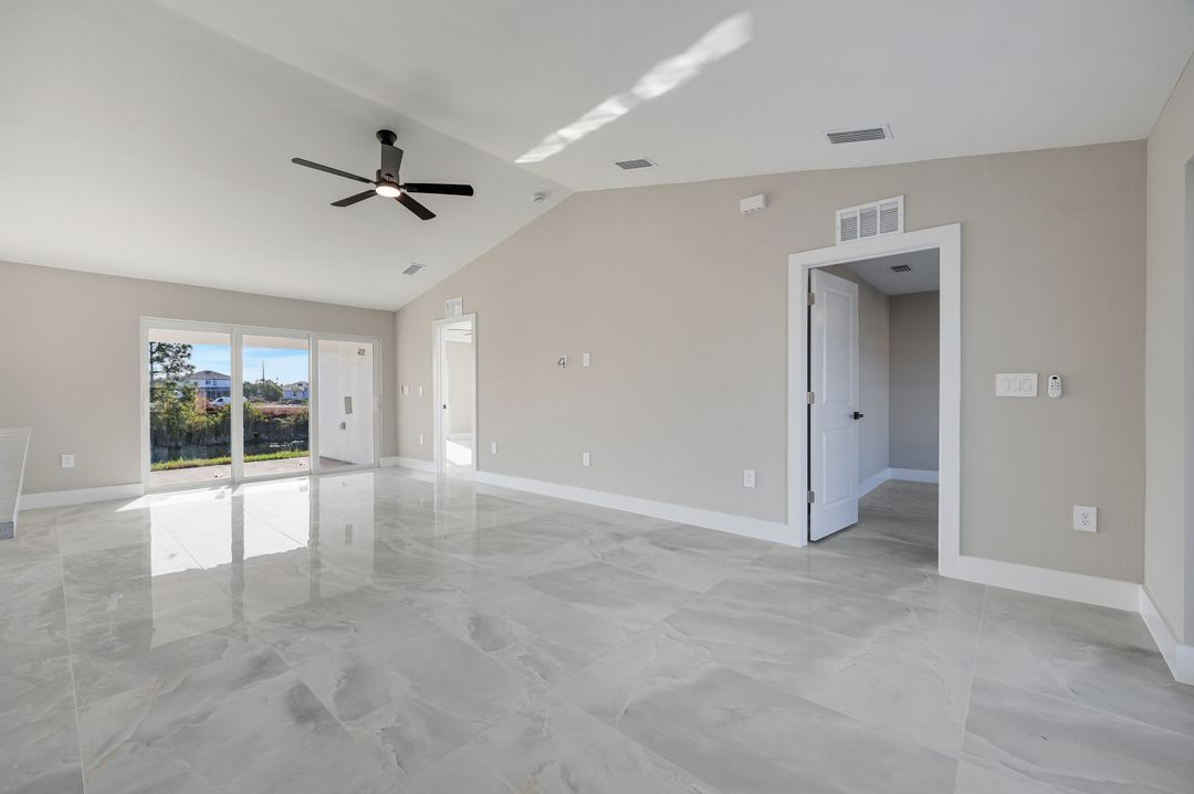 2823 NE 5th Pl, Cape Coral, FL 33909