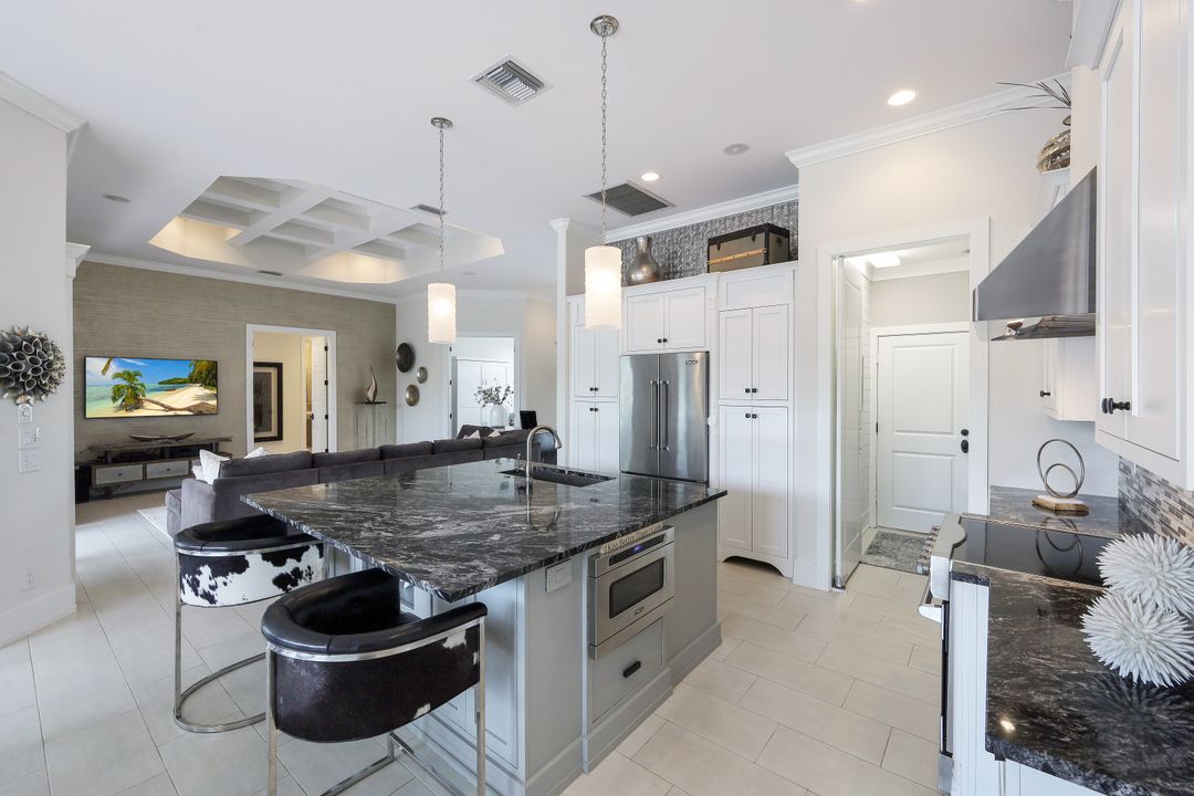 174 Clyburn St, Marco Island, FL 34145