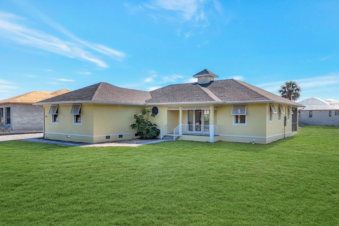 3551 Heron Landing Cir, Saint James City, FL 33956