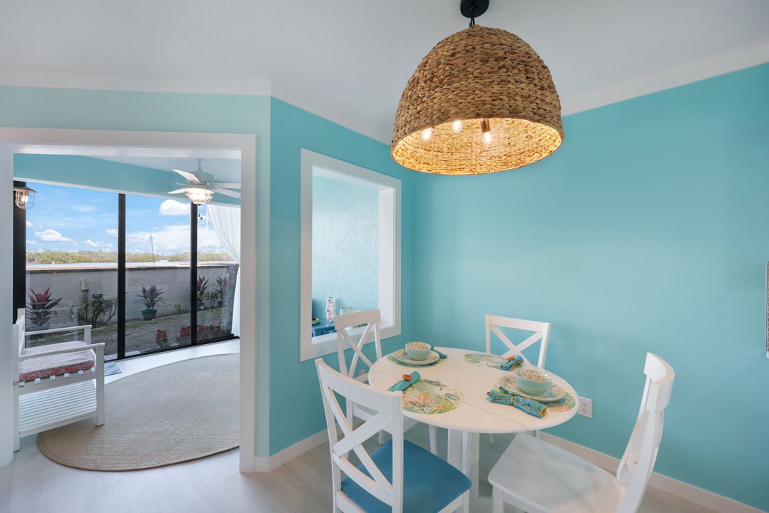 896 Buttonwood Dr #107, Fort Myers Beach, FL 33931