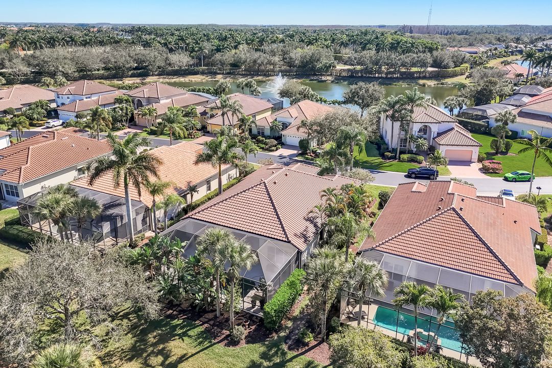 10009 St Moritz Dr, Miromar Lakes, FL 33913