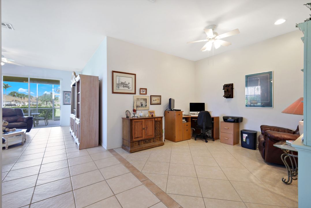 14271 Hilton Head Dr, Fort Myers, FL 33919