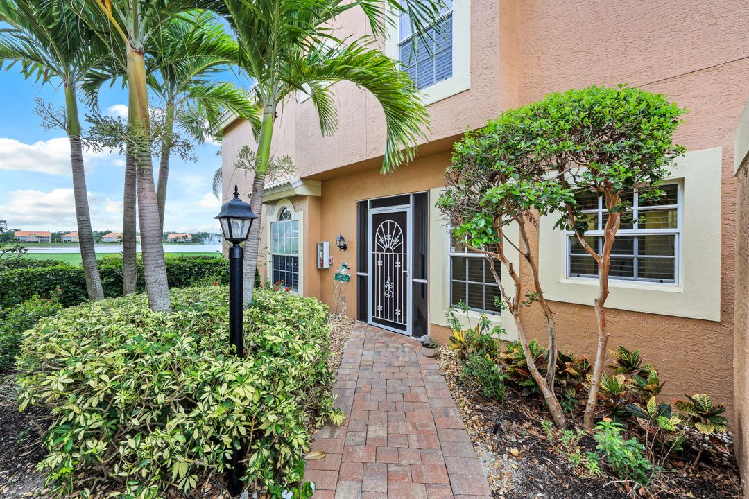 28068 Cavendish Ct  #2301, Bonita Springs, FL 34135