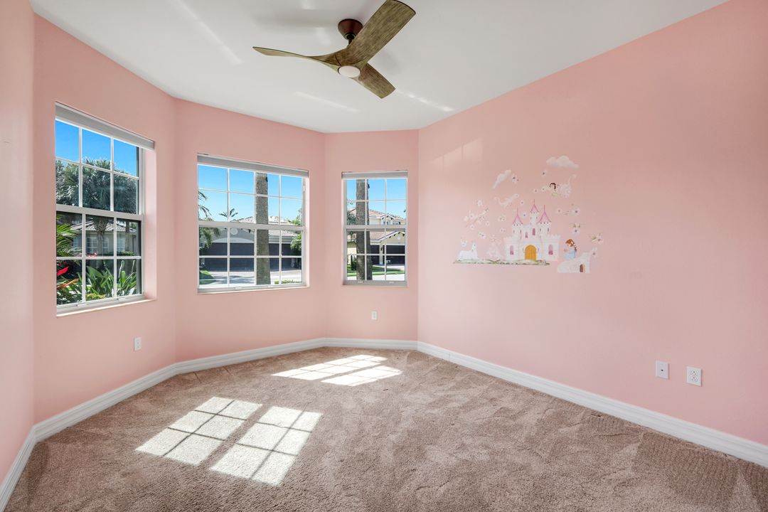 6619 Marbella Dr, Naples, FL 34105