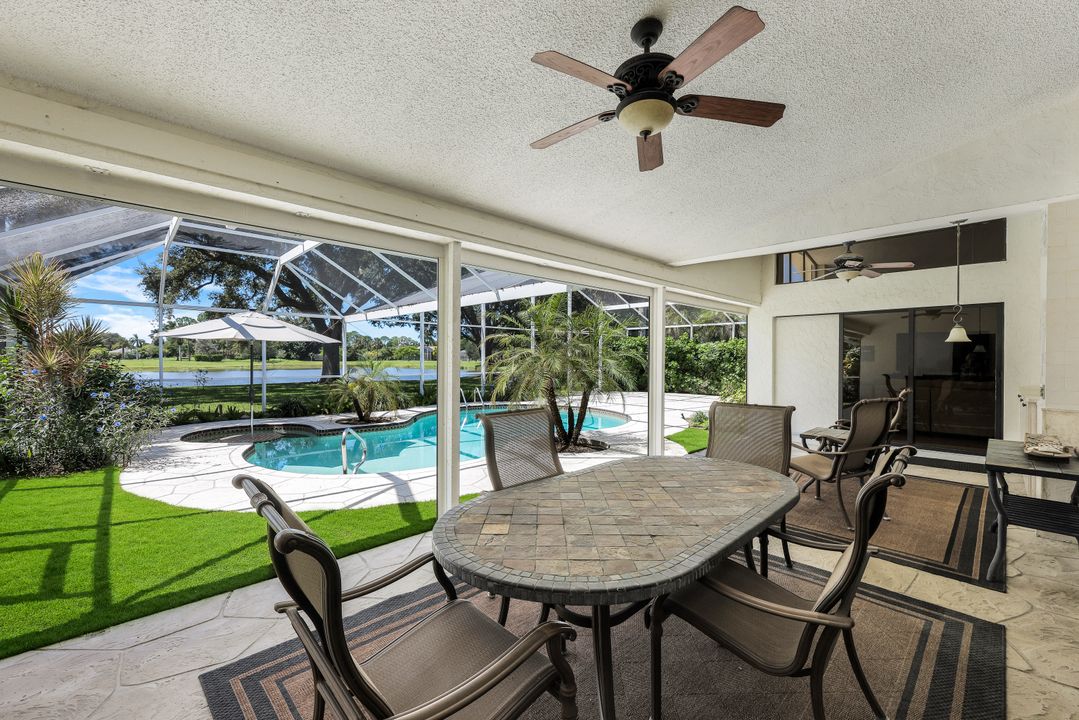 1924 Empress Ct, Naples, FL 34110