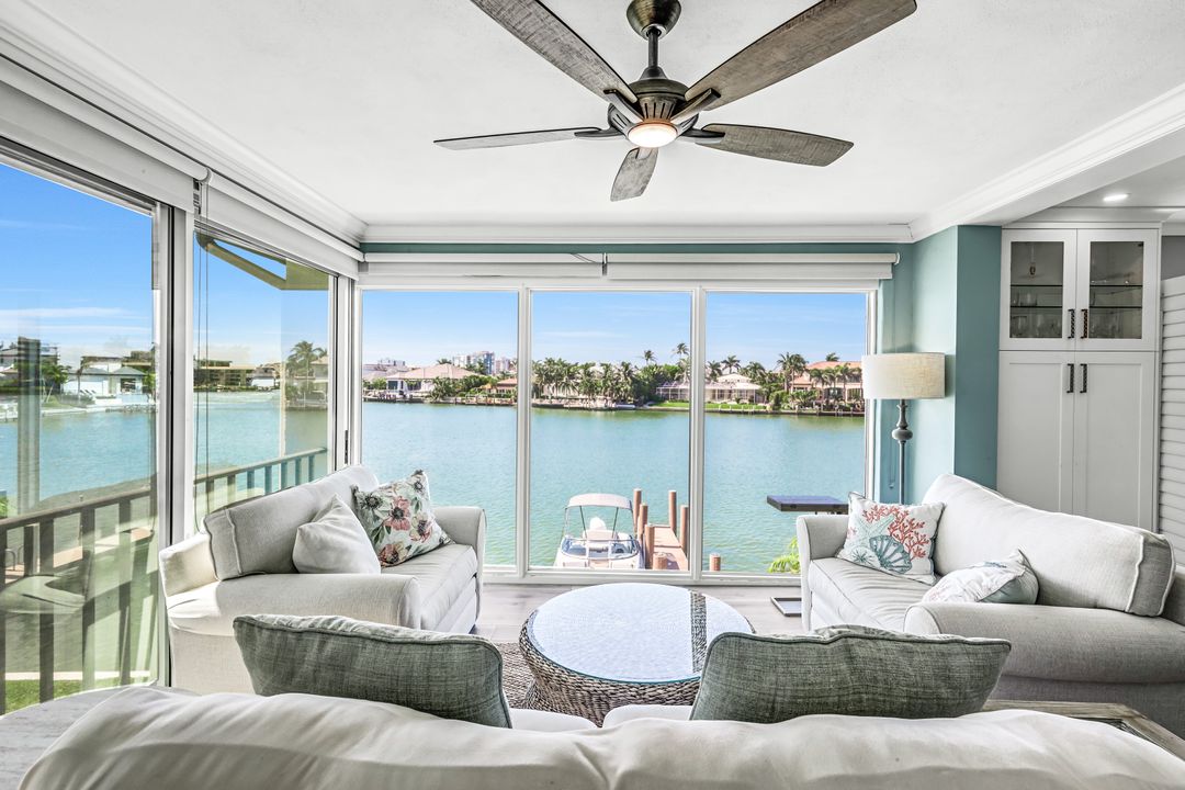 333 Harbour Dr #201, Naples, FL 34103