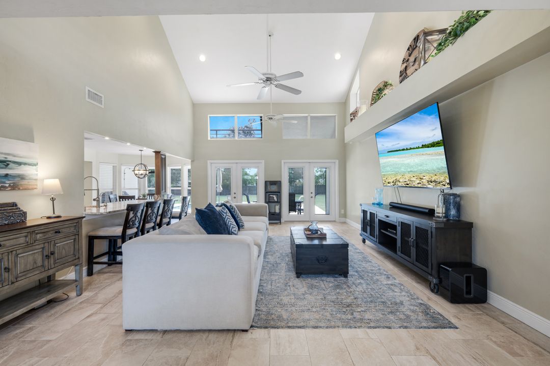 6342 Scott Ln, Fort Myers, FL 33966