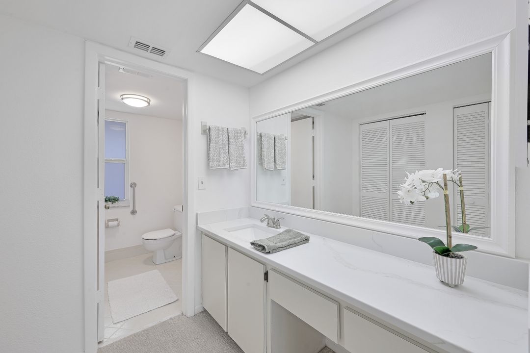 259 Winners Cir Unit 4, Naples, FL 34112