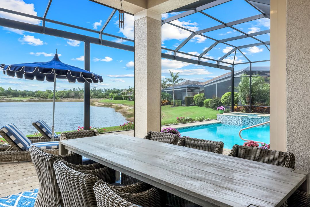 9010 Arrezo Ct, Naples, FL 34119