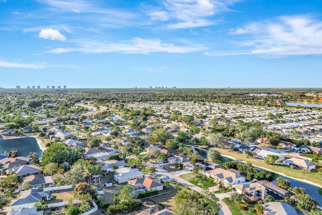 11631 Red Hibiscus Dr, Bonita Springs, FL 34135