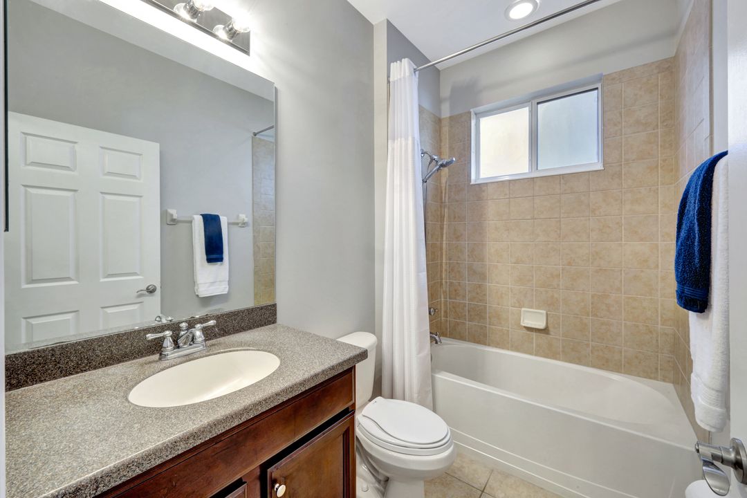 1574 Double Eagle Trail, Naples, FL 34120