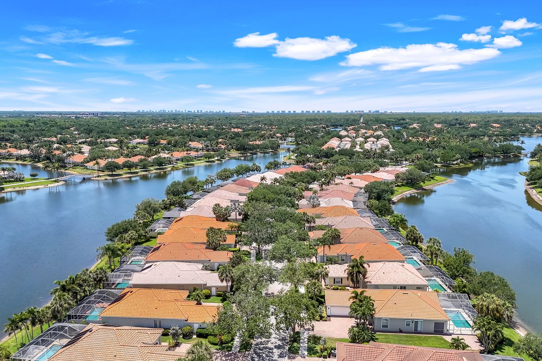 3774 Whidbey Way, Naples, FL 34119