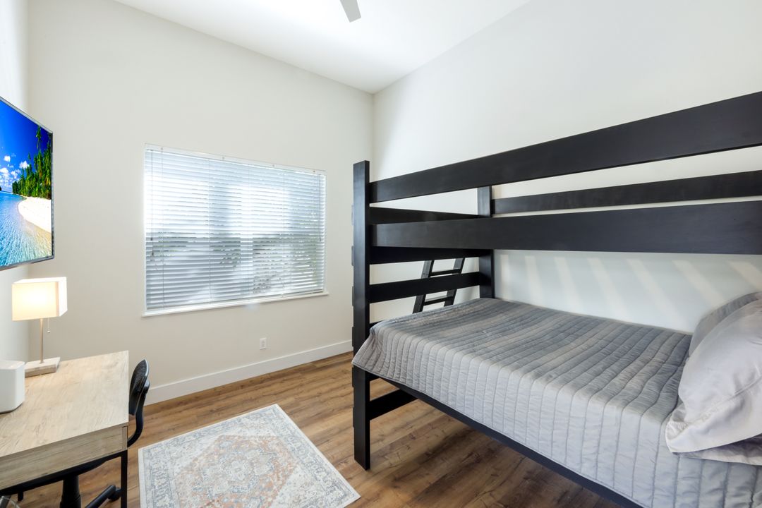 19641 Silver Oak Dr, Fort Myers, FL 33967