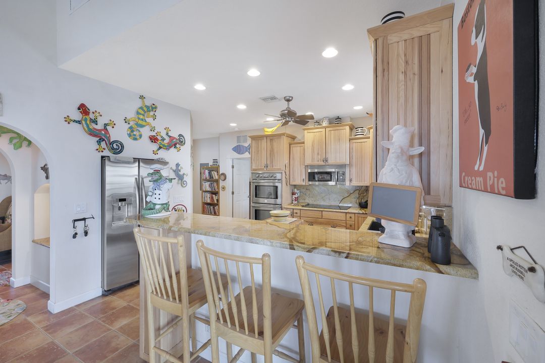 1251 Mangrove Ln, Chokoloskee, FL 34138