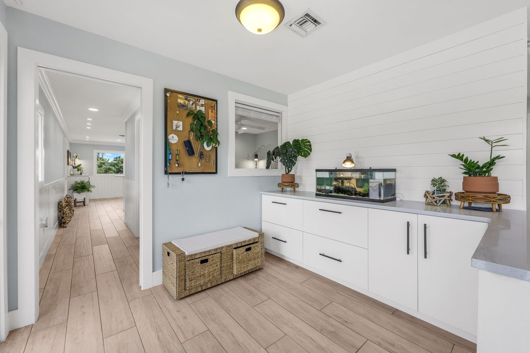 1177 Causeway Blvd, Sanibel, FL 33957