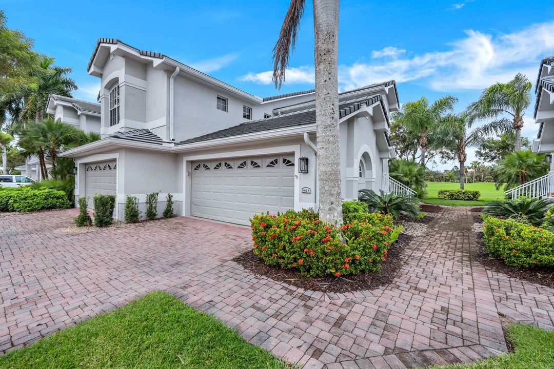 6025 Pinnacle Ln #6-602, Naples, FL 34110