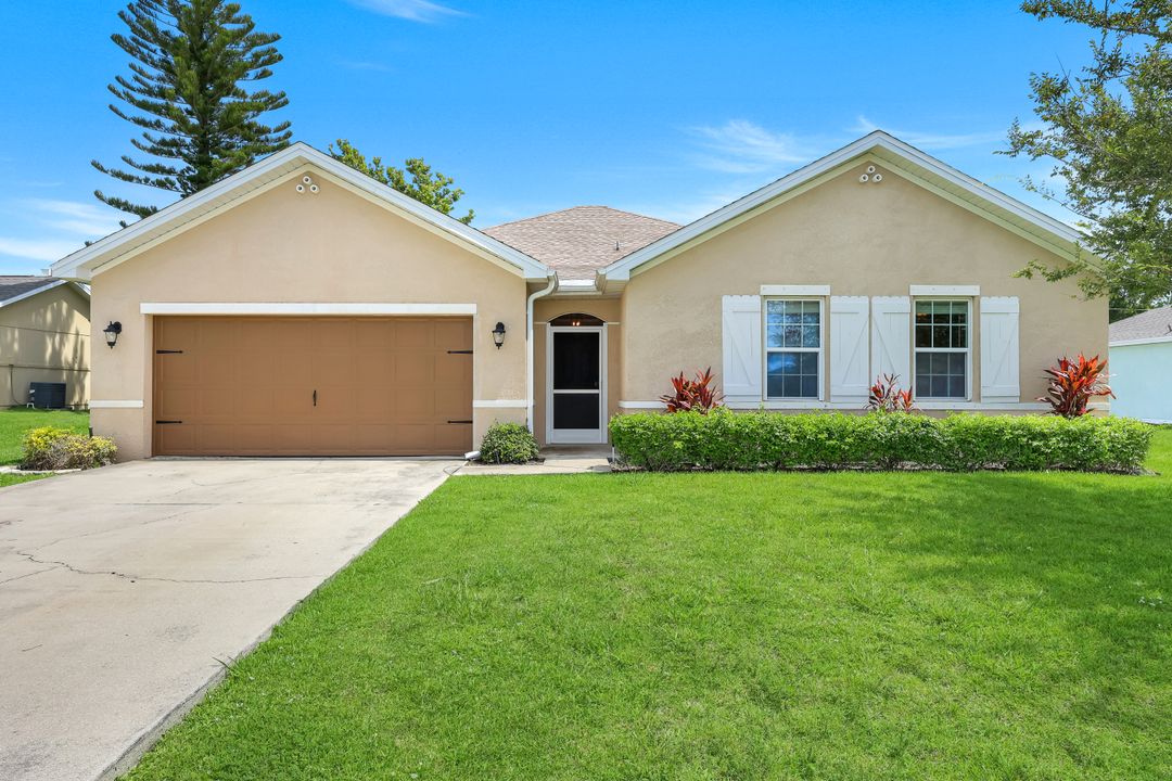143 SW 29th St, Cape Coral, FL 33914