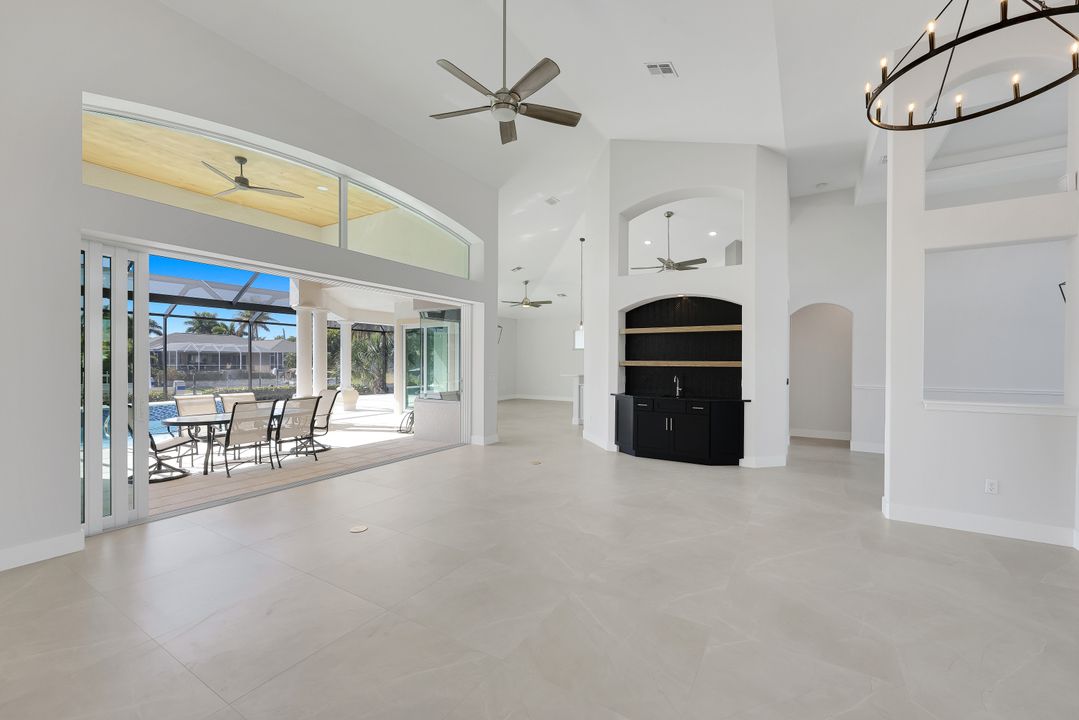 1524 SW 56th Terrace, Cape Coral, FL 33914