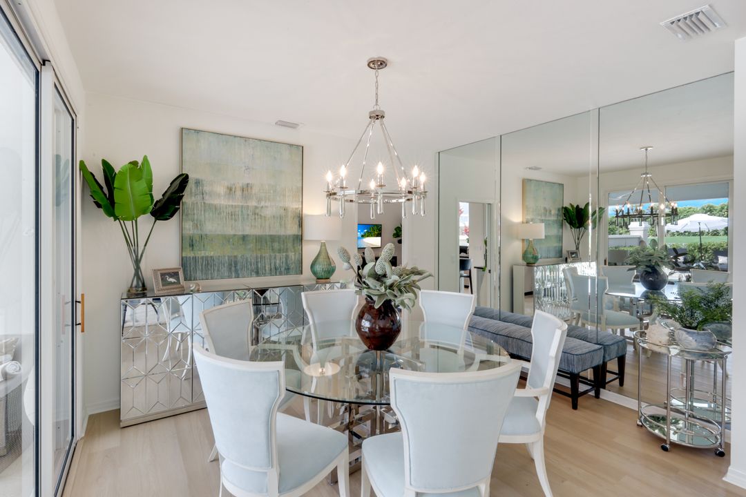 211 Via Napoli, Naples, FL 34105