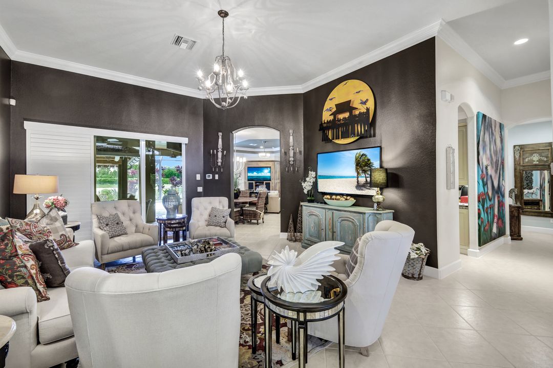 9784 Nickel Ridge Cir, Naples, FL 34120