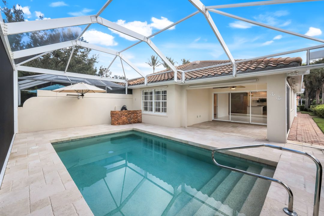 4155 St George Ln, Naples, FL 34119