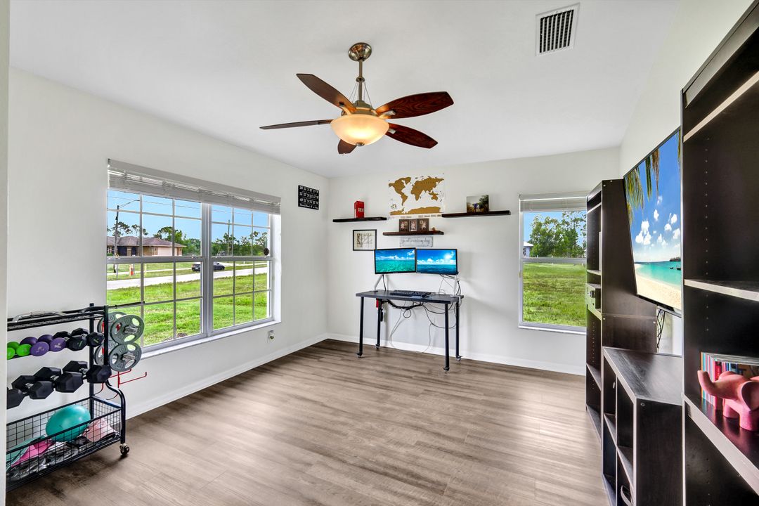 4414 Garden Blvd, Cape Coral, FL 33909
