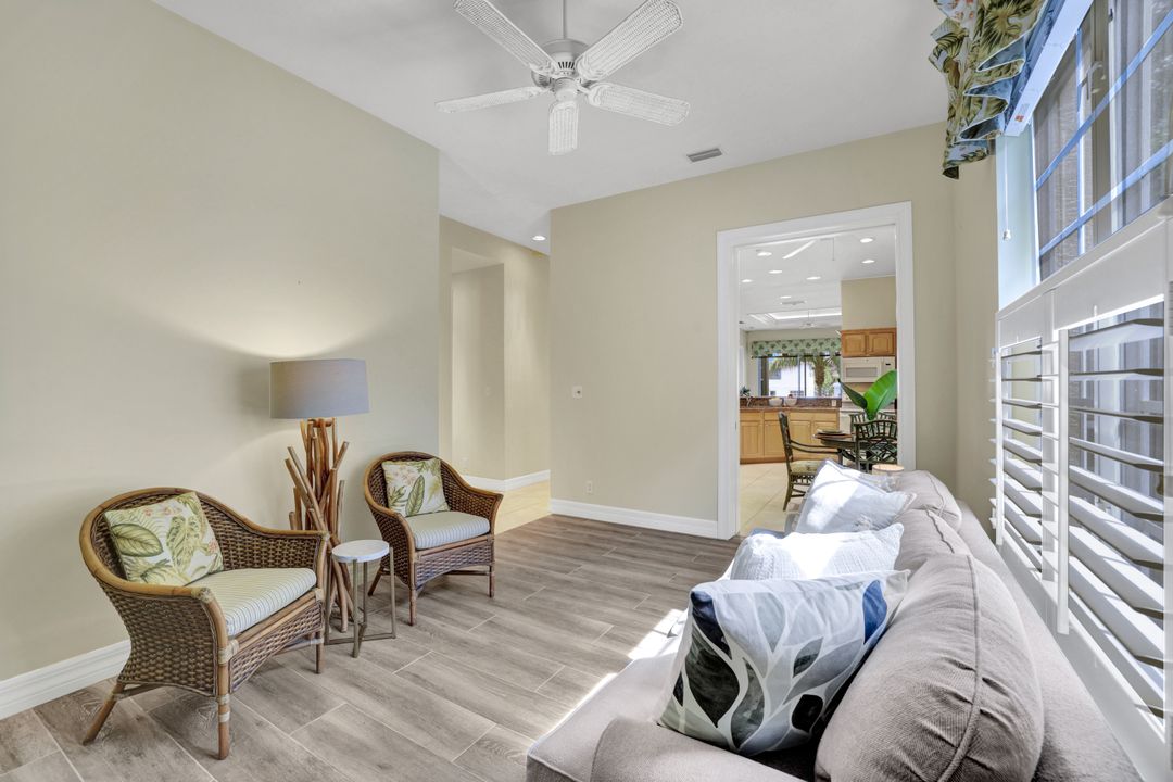 1485 Chesapeake Ave, Naples, FL 34102