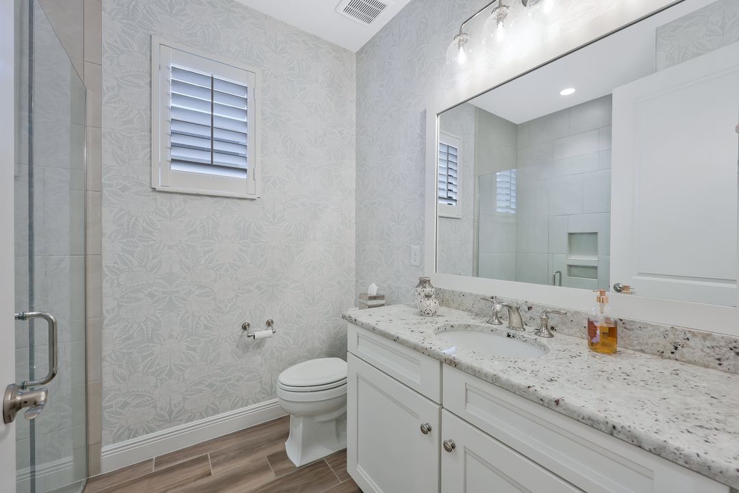10082 Palazzo Dr, Naples, FL 34119