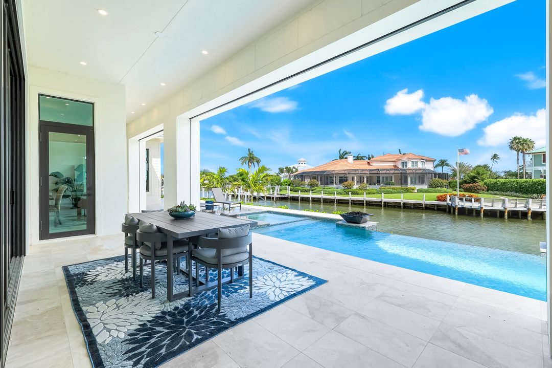 960 Iris Ct, Marco Island, FL 34145