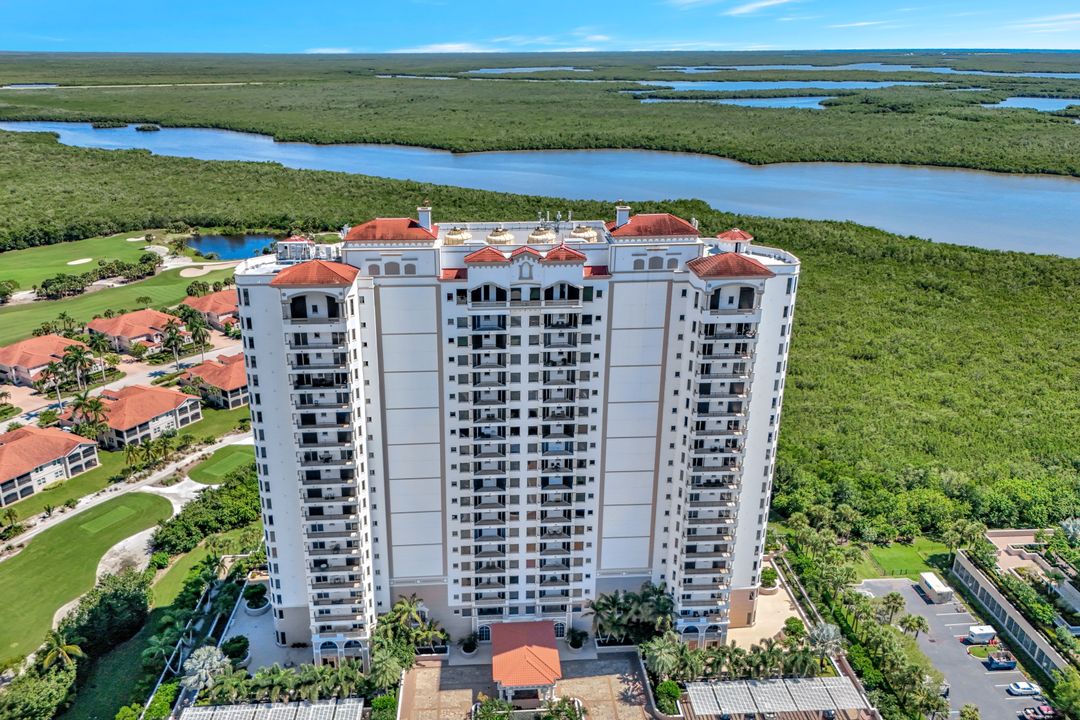1060 Borghese Ln #2001, Naples, FL 34114