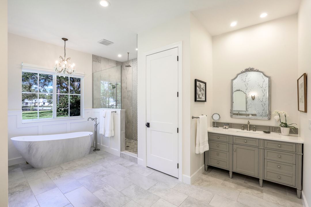 15991 Triple Crown Ct, Fort Myers, FL 33912