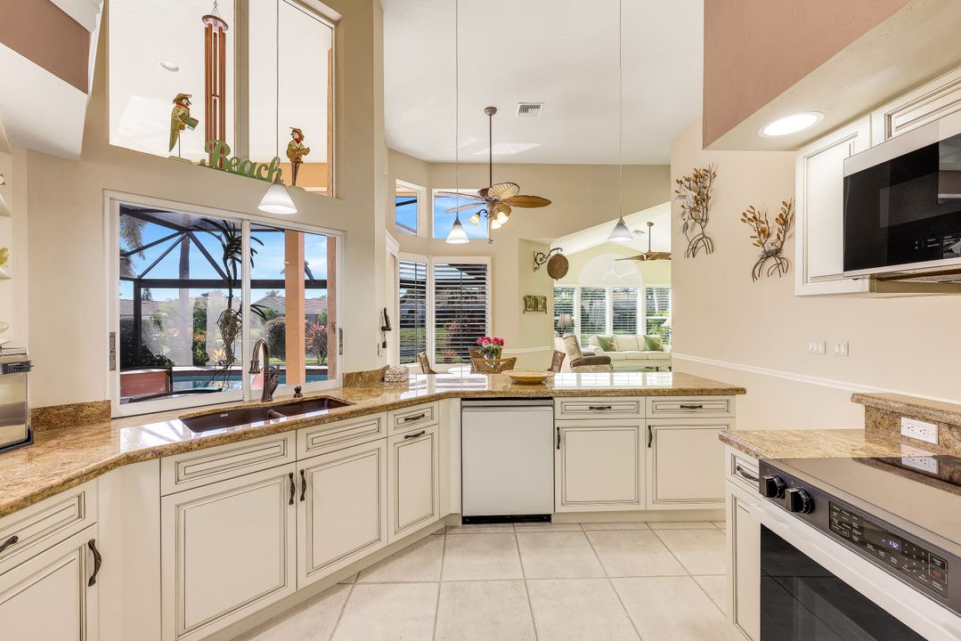 28071 Winthrop Cir, Bonita Springs, FL 34134