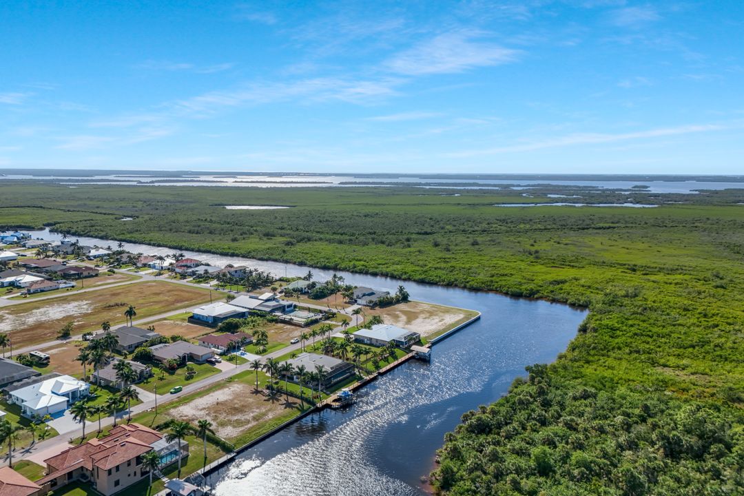 4223 NW 13th St, Cape Coral, FL 33993