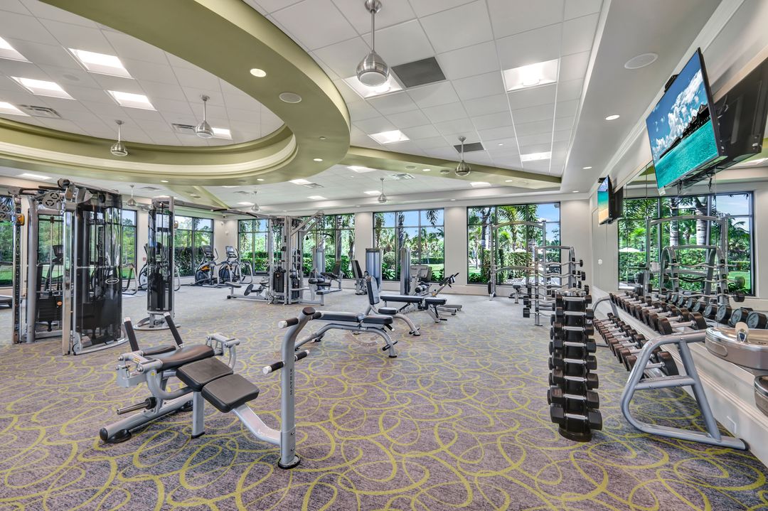 7103 Lily Way, Naples, FL 34114