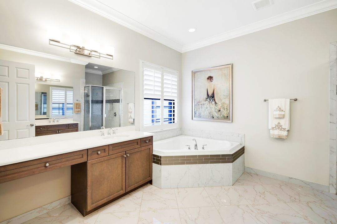 3344 Atlantic Cir, Naples, FL 34119