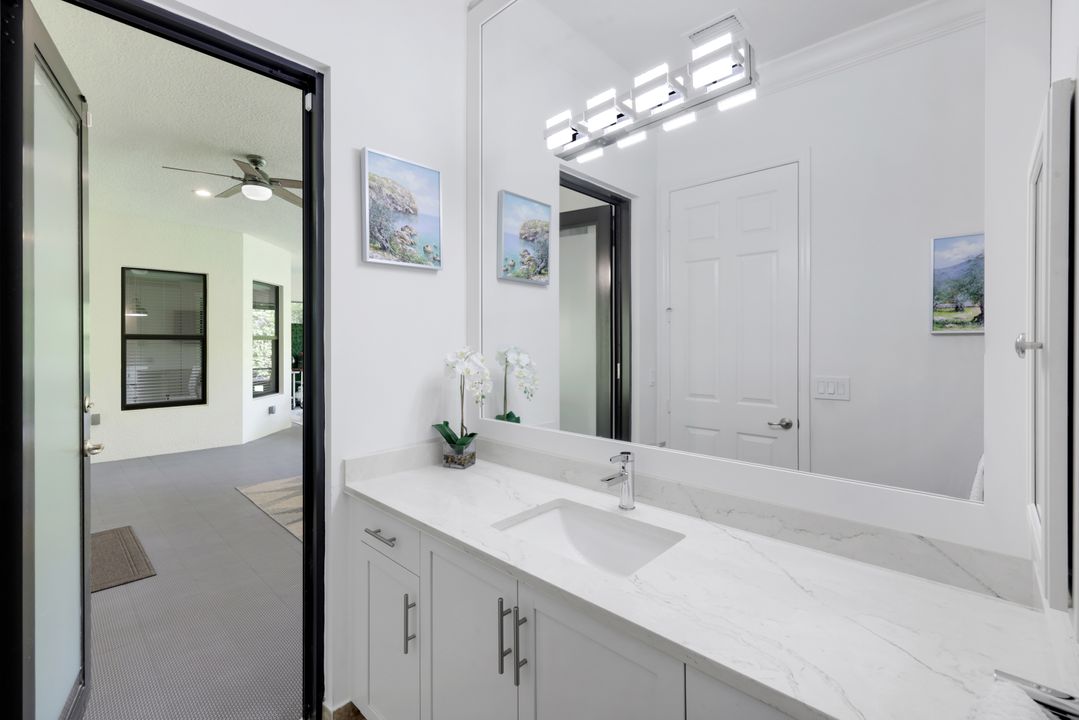 3927 Torrens Ct, Naples, FL 34119